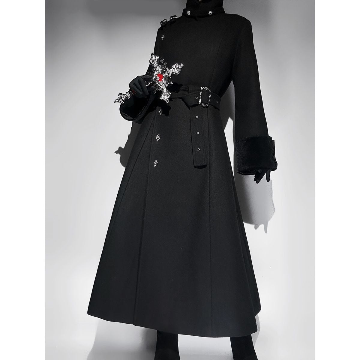漆黒ゴシックコンバットロングコート | Maiden's Rêve