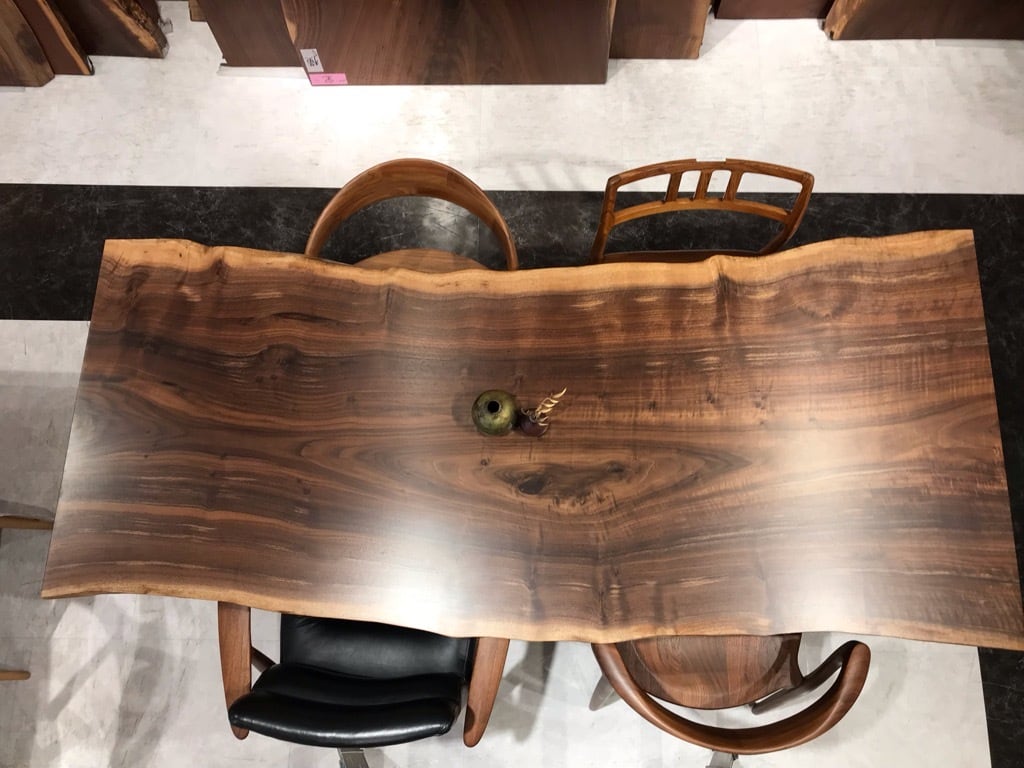 クラロウォールナット_1890×860-770-730×60_横浜元町店_テーブル天板