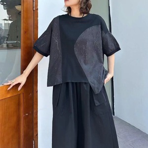 ASYMMETRIC PANEL SHORT SLEEVE RELAXED T-SHIRT M-17292