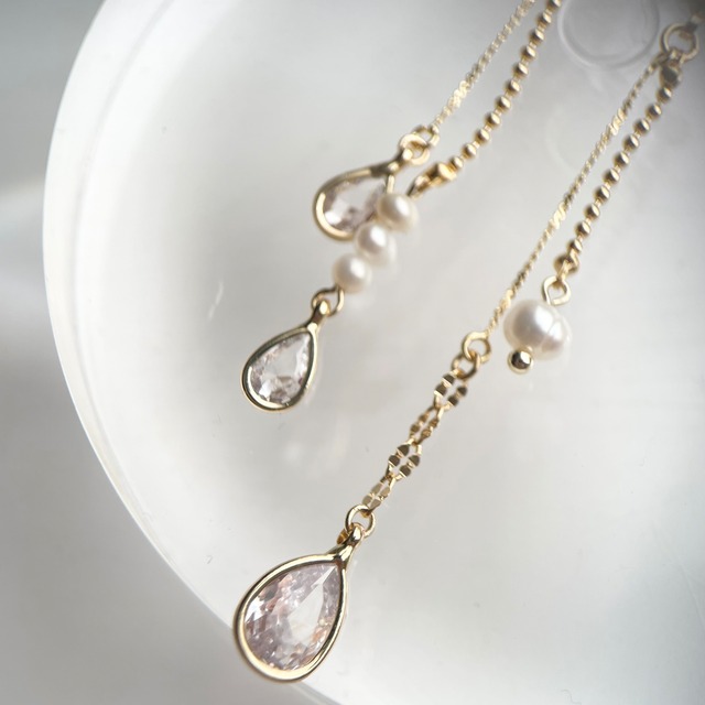 Boronia earring