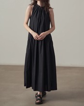 Halter neck long flare Dress　N1135