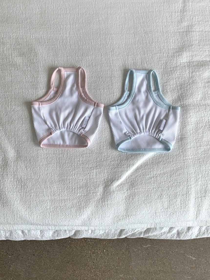 韓国【ours,】Bebe blue cool top sleeveless S 韓国【ours,】Bebe
