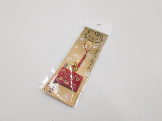 【ご注文品】キティ印傳 財布型根付 赤/白 リンゴ柄