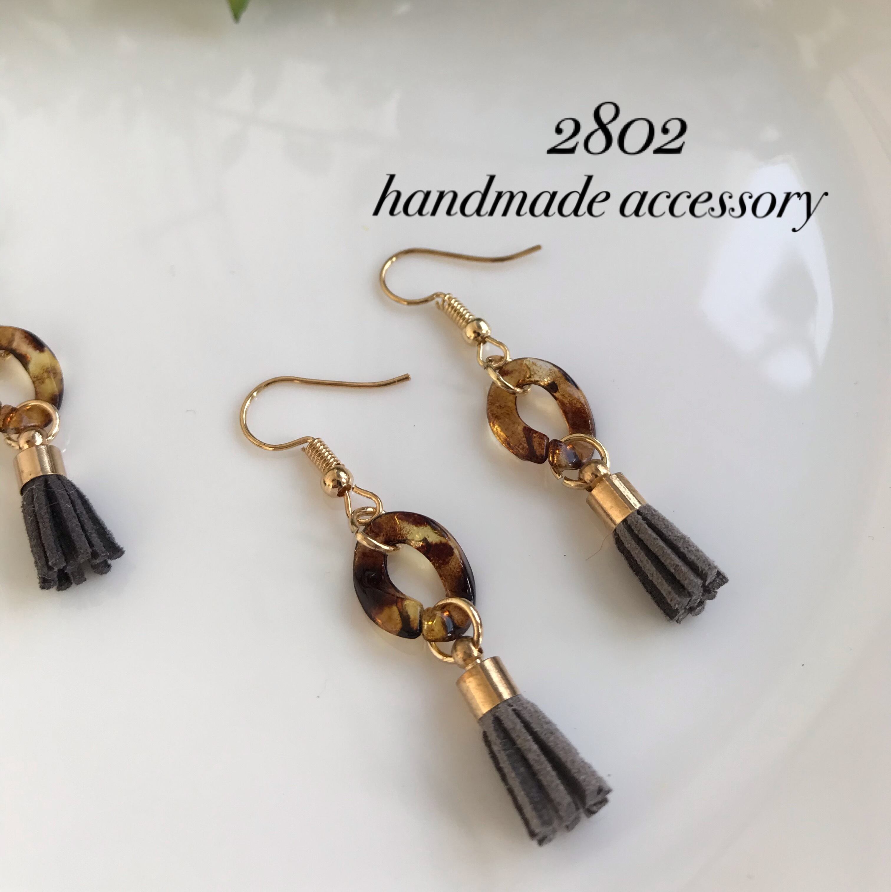 ミニタッセルピアス | handmade accessory 2802 ミニタッセルピアス | handmade accessory 2802