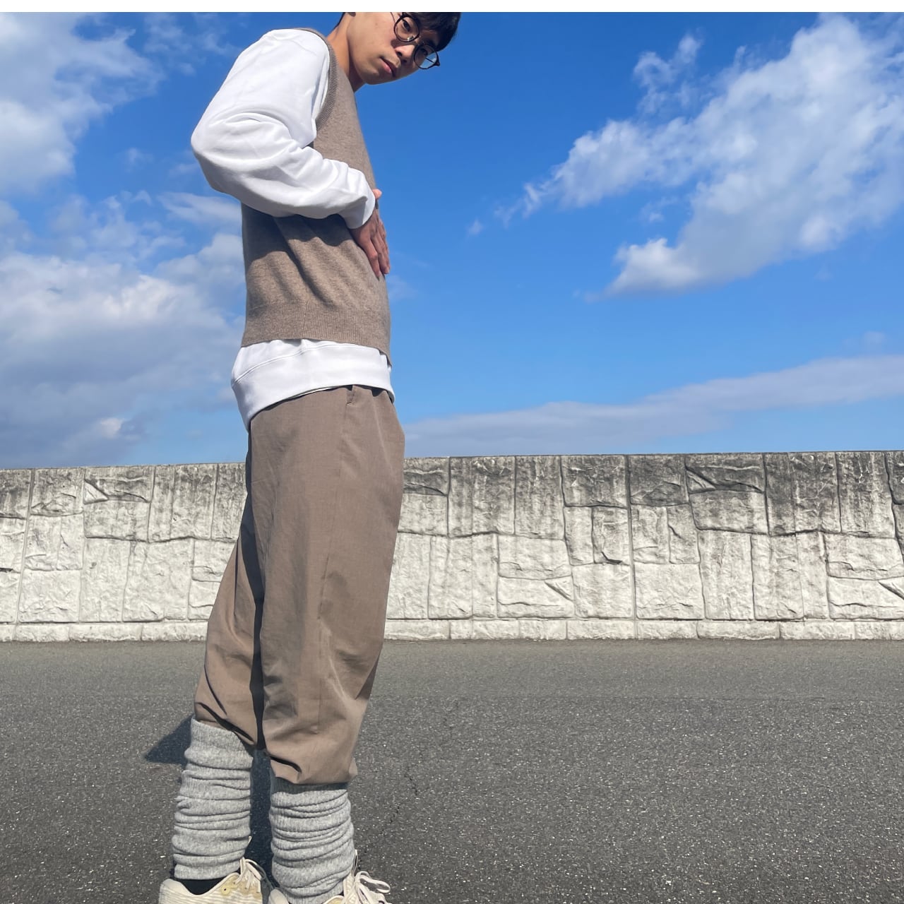 空飛ぶ羊 BASE webshop｜モンゴルの天然毛、靴下とニットウエア