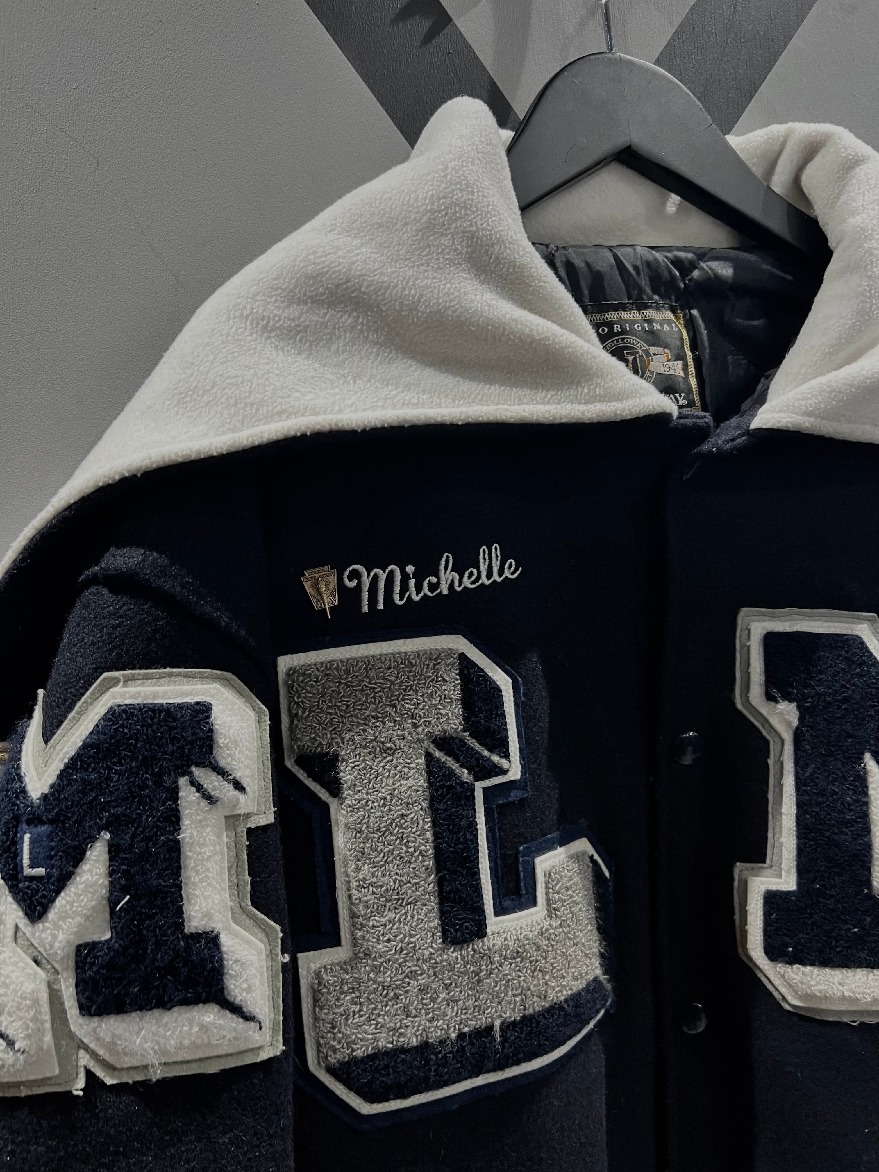 X VINTAGE】Lettered × Star Wappen Design Vintage Loose