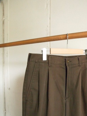 USED / CAMBRIDGE CLASSICS, 2tuck chino pants