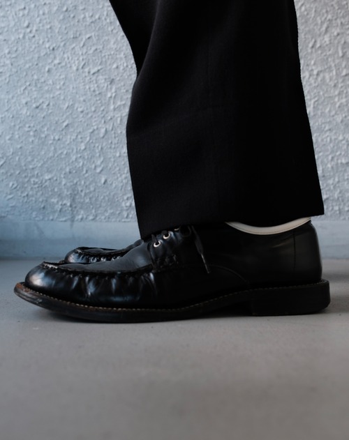 OLD ENAMEL DRESS SHOES