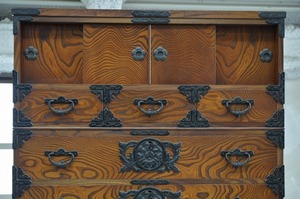 岩谷堂箪笥 整理箪笥 ケヤキ 50万 大型タンス トールチェスト ミドルチェスト 縦長 伝統工芸 拭漆 時代箪笥 欅【中古家具/中古インテリア/USED家具ユーズド家具/リサイクル】