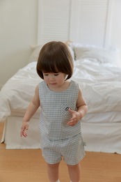 【取寄/韓国直送】ONU  25/SM　チェックノースリーブシャツ