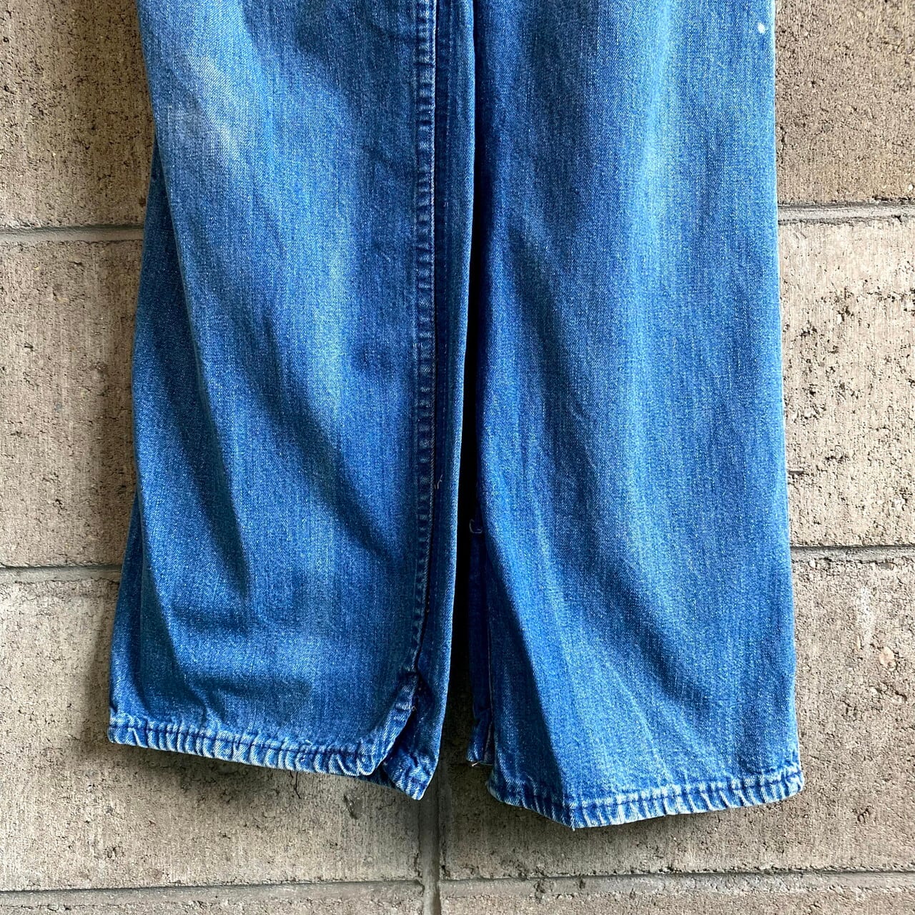 USA製 70年代 OSHKOSH オシュコシュ デニム オーバーオール メンズW30 古着 70s ヴィンテージ ビンテージ 【オーバーオール】 cave 古着屋【公式】古着通販サイト OSHKOSH VINTAGE DENIM オシュコシュ ヴィンテージ デニム オーバーオール ヒッロリー ストライプ サロペット サイズ:30×32 カラー:ライトブルー×ホワイト 万代Net店