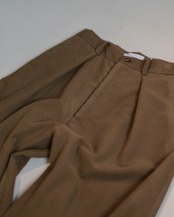 itochi - Wool & Cashmere Corduroy Tuck Slacks :Brown|先染め/尾州×遠州/裏地付き