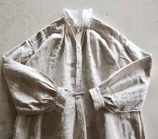 1900s フランス 清貧の画家へ  手織りシャンブルリネンによるグランパシャツ アンティーク