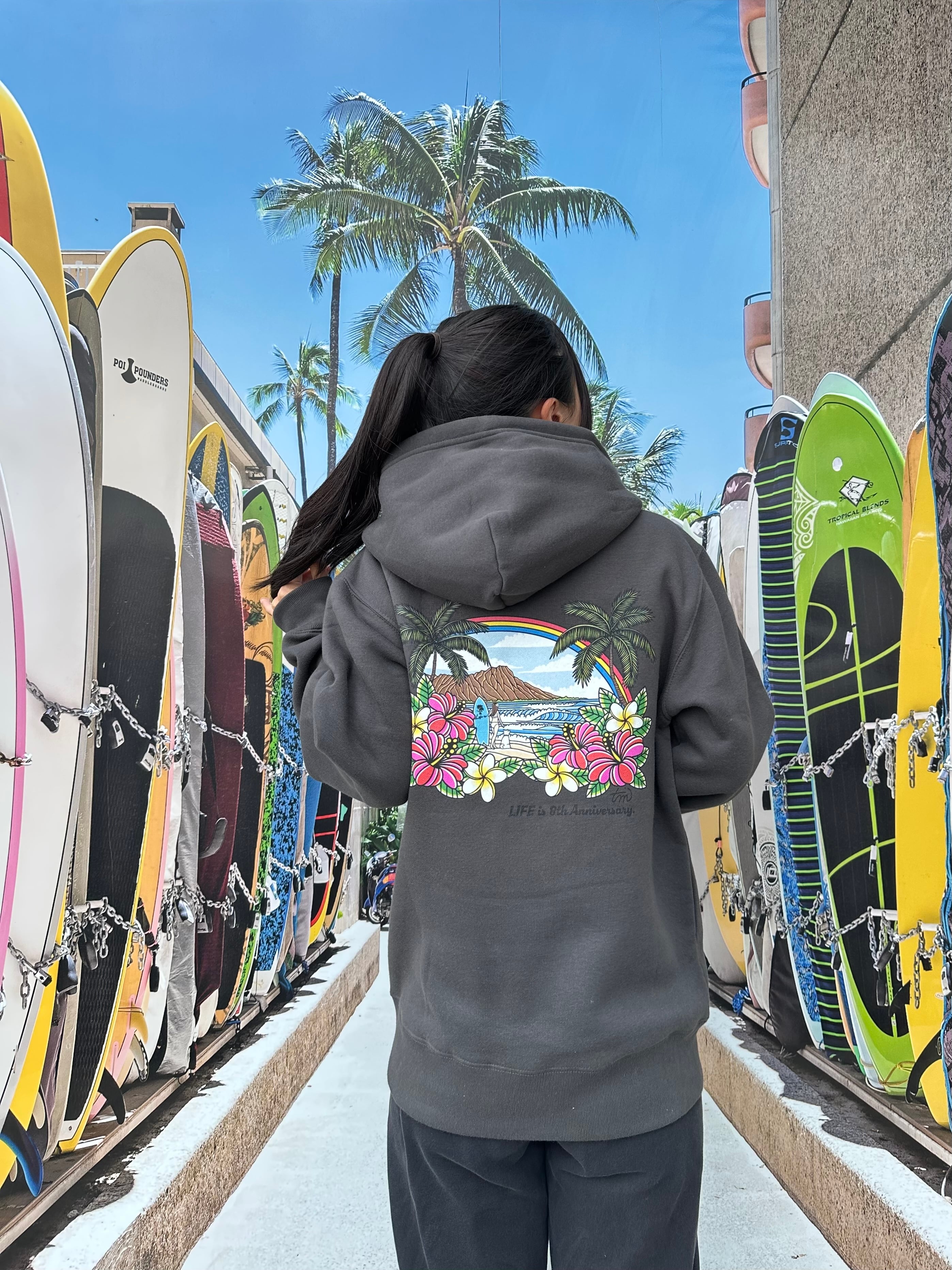 LIFE is × TAMOコラボ フルカラー フーディー ￥11,800(￥12,980)