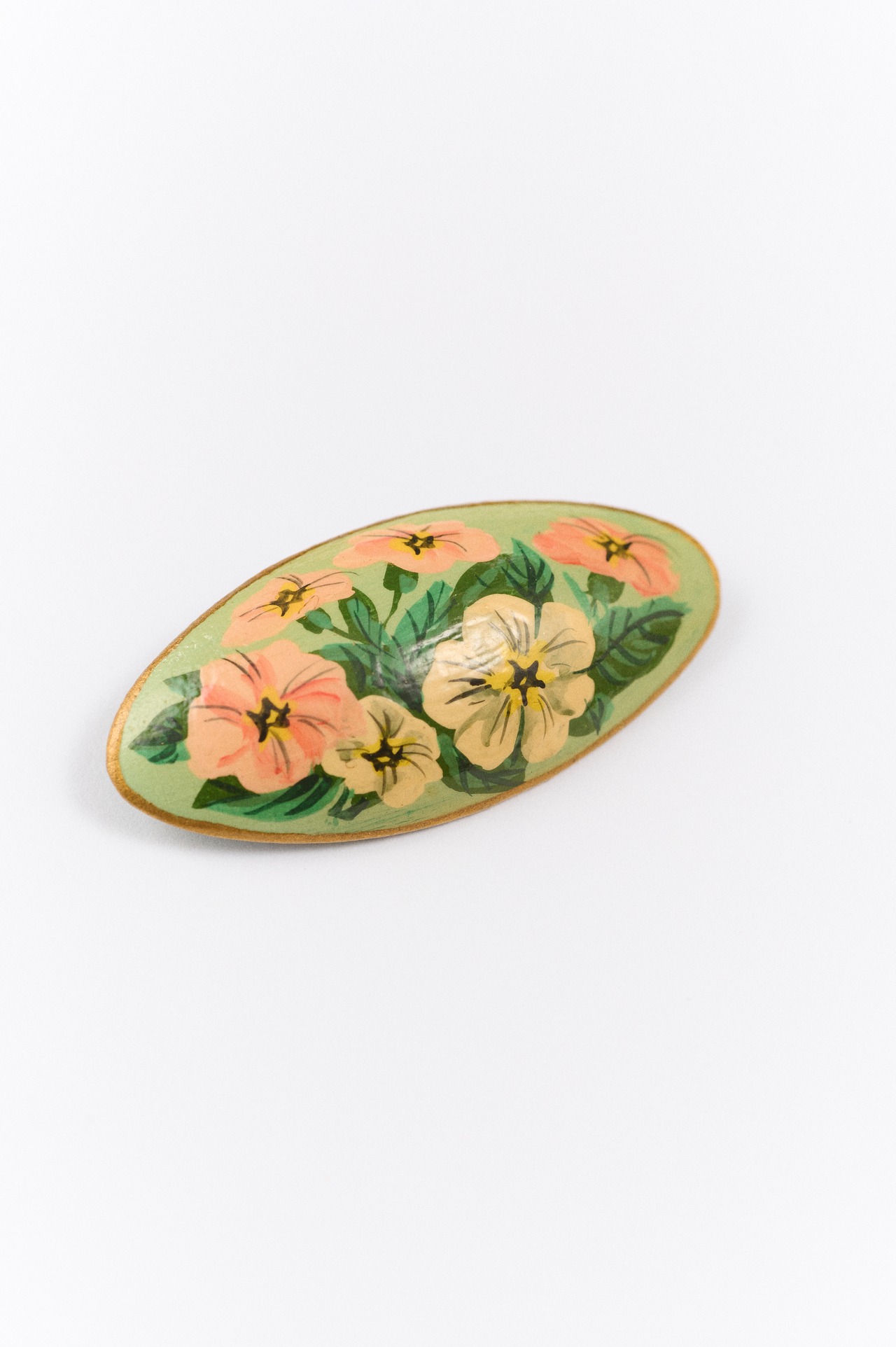 Hand-painted pansy brooch