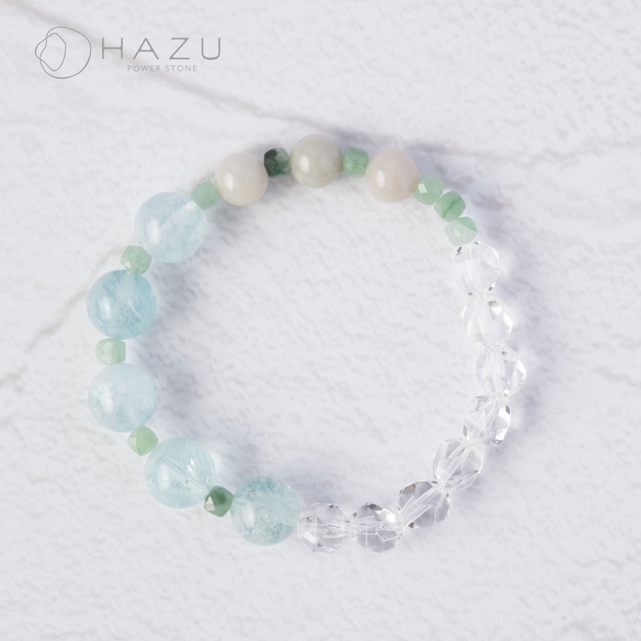 天然カラーの優しいアクアマリン［アクアマリン（非加熱）／翡翠／水晶］