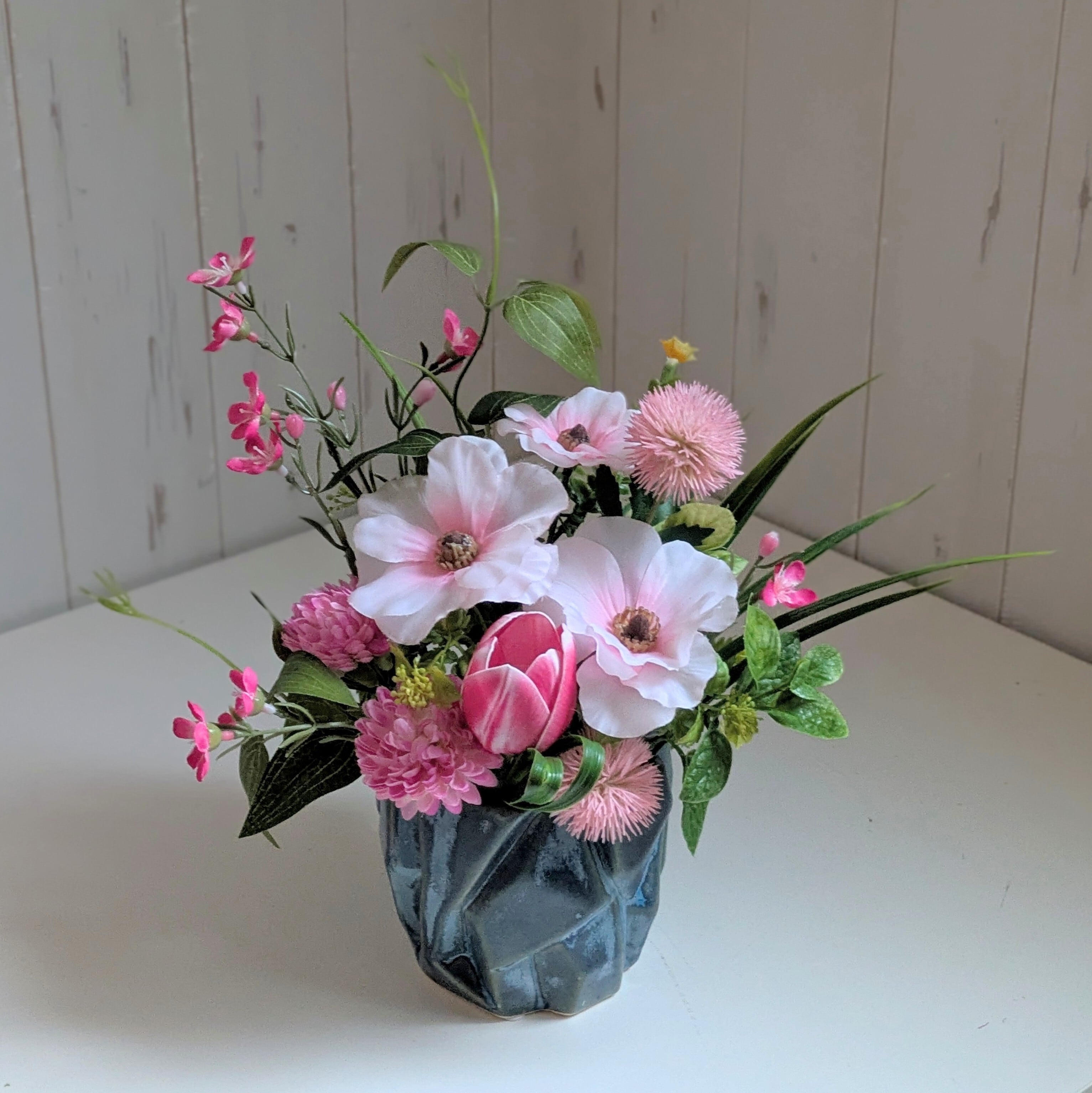 ローズ・アストランティアアレンジメント | Flower Art Shop サエラ