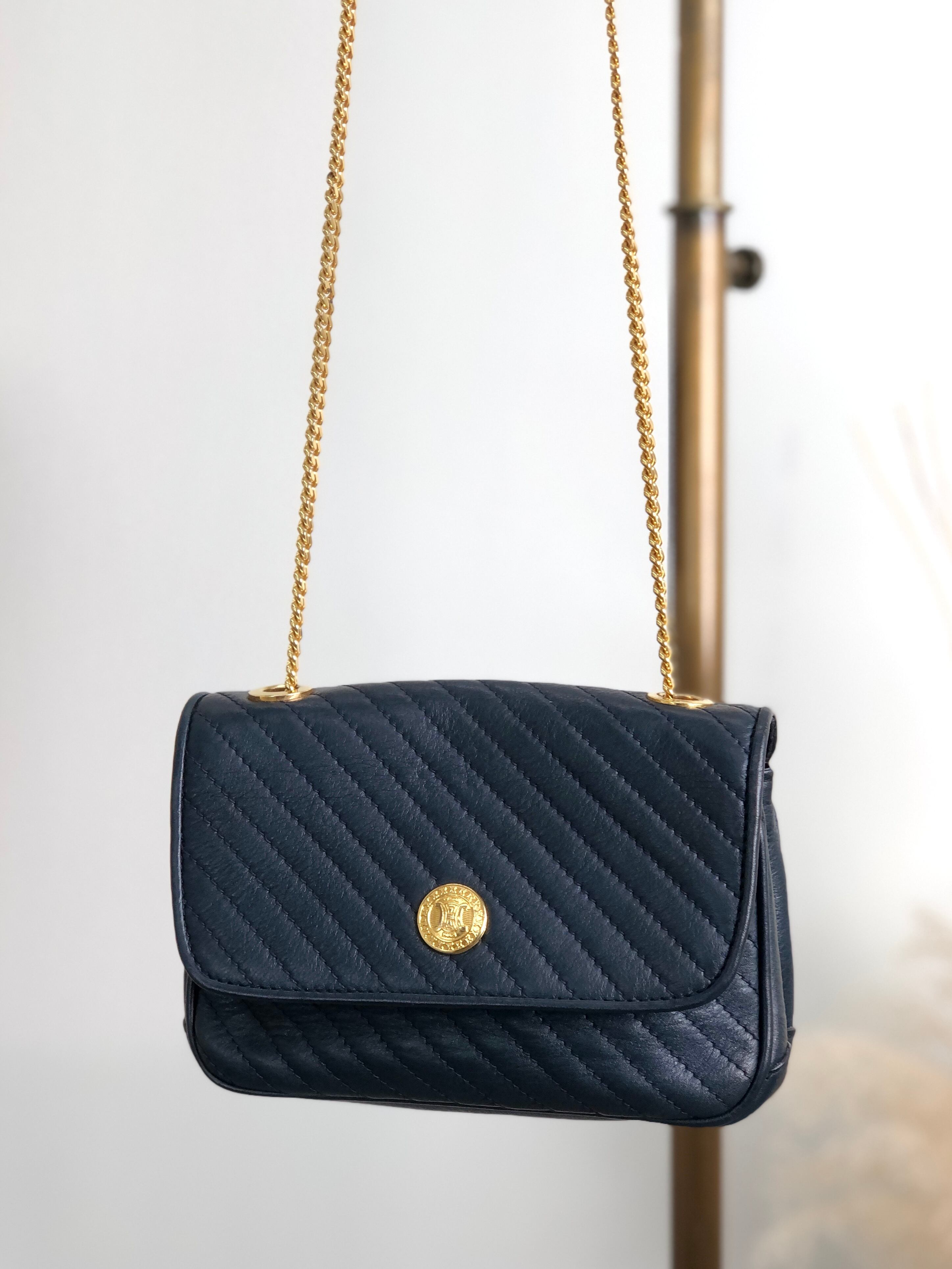 CELINE セリーヌ ショルダーバッグ ダークネイビー ブラゾン レザー