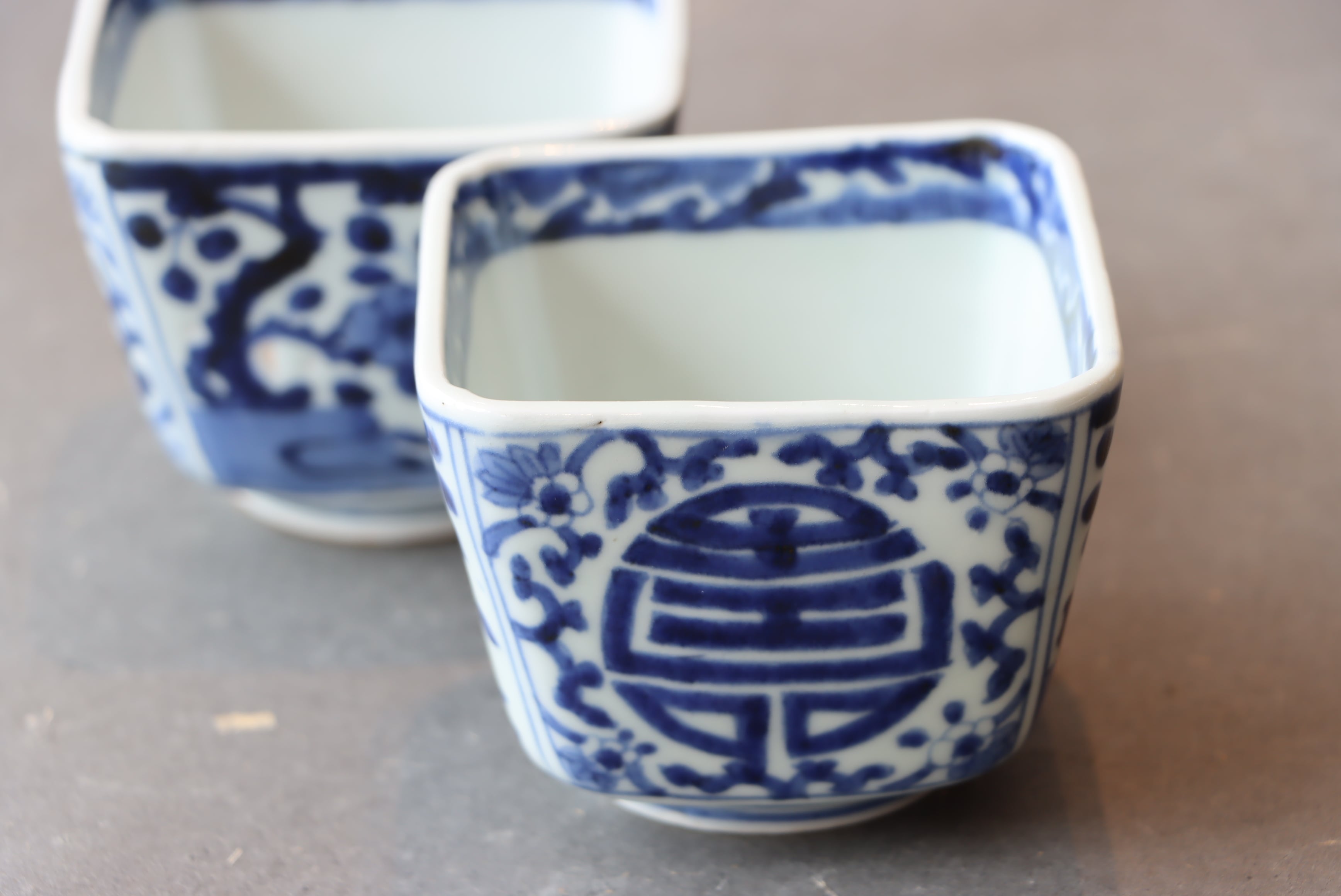 古伊万里　湯飲み　染付松文 古伊万里 染付 芙蓉手花鳥文 向付 江戸後期 E1188C | iichi 日々