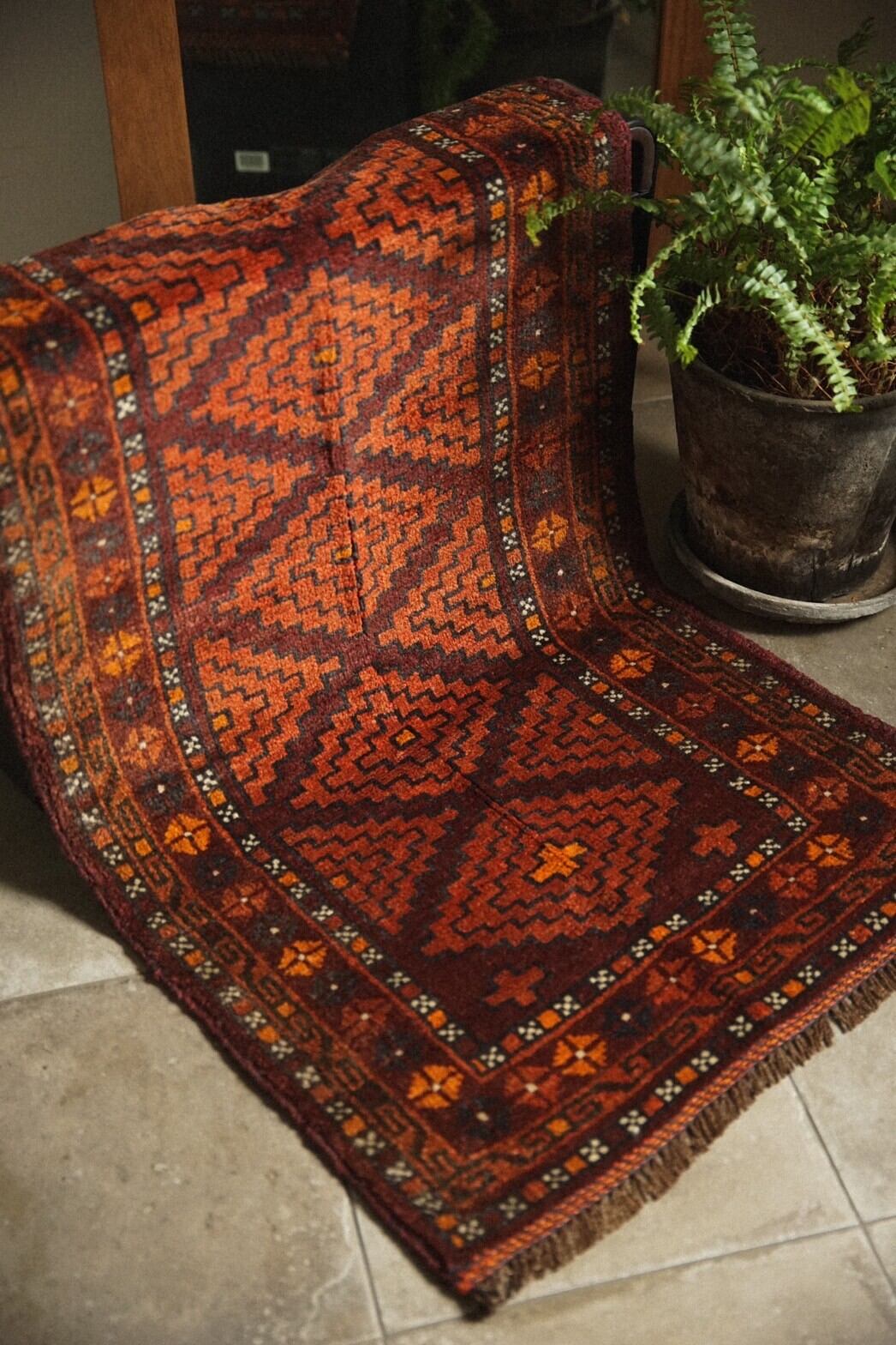 978 -Vintage Baluch rug