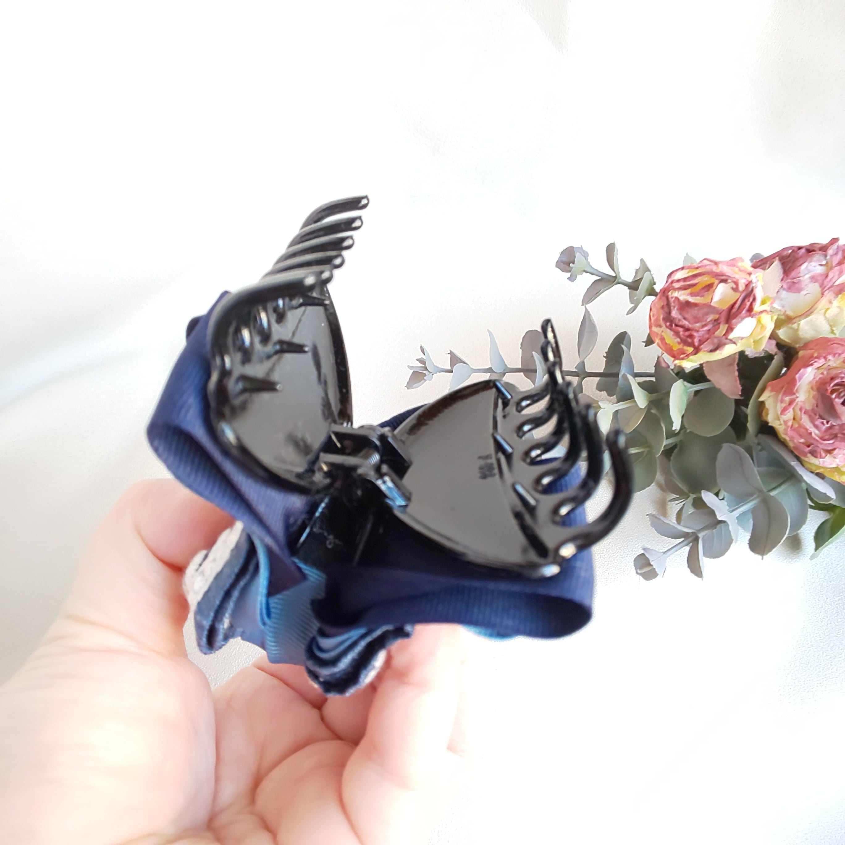 ꕤrose様ご確認用ꕤインド刺繍リボン ヘアゴム ライトブルー ꕤrose様ご確認用ꕤインド刺繍リボン ヘアゴム ライトブルー インド