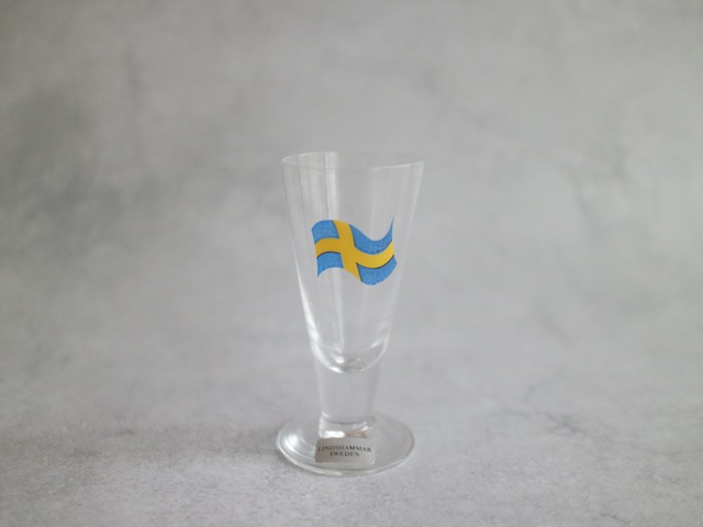 スウェーデンで見つけたシュナップスグラス