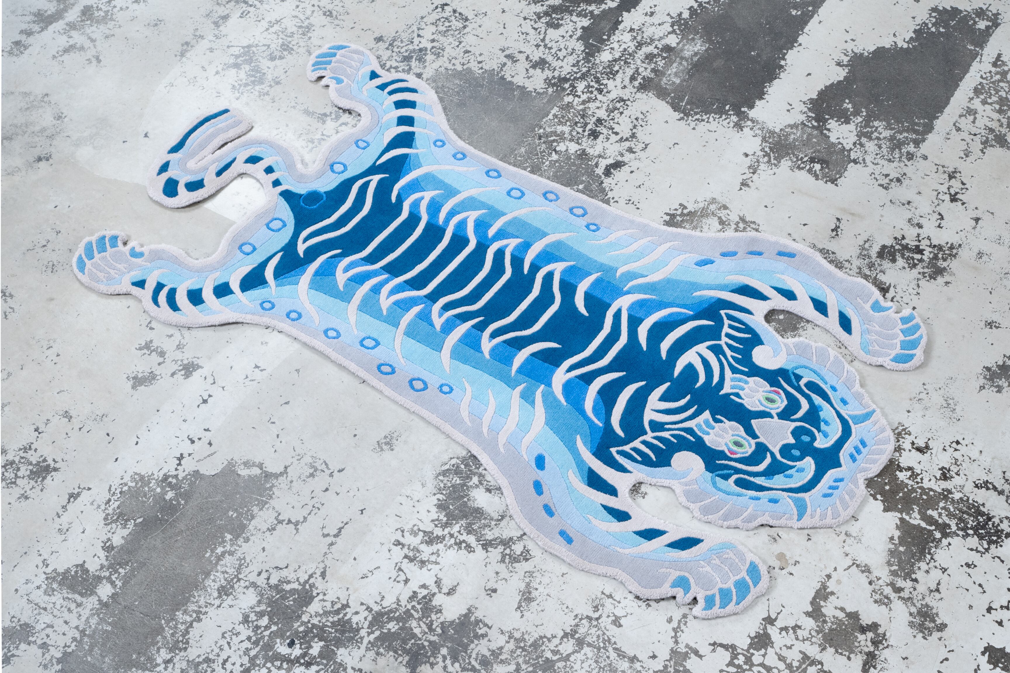 【お値下げ】チベタンタイガーラグ　Lサイズ　ウール　slowtiger Tibetan Tiger Rug 《Mサイズ•尾州ウール・オリジナル4・夏の藍染