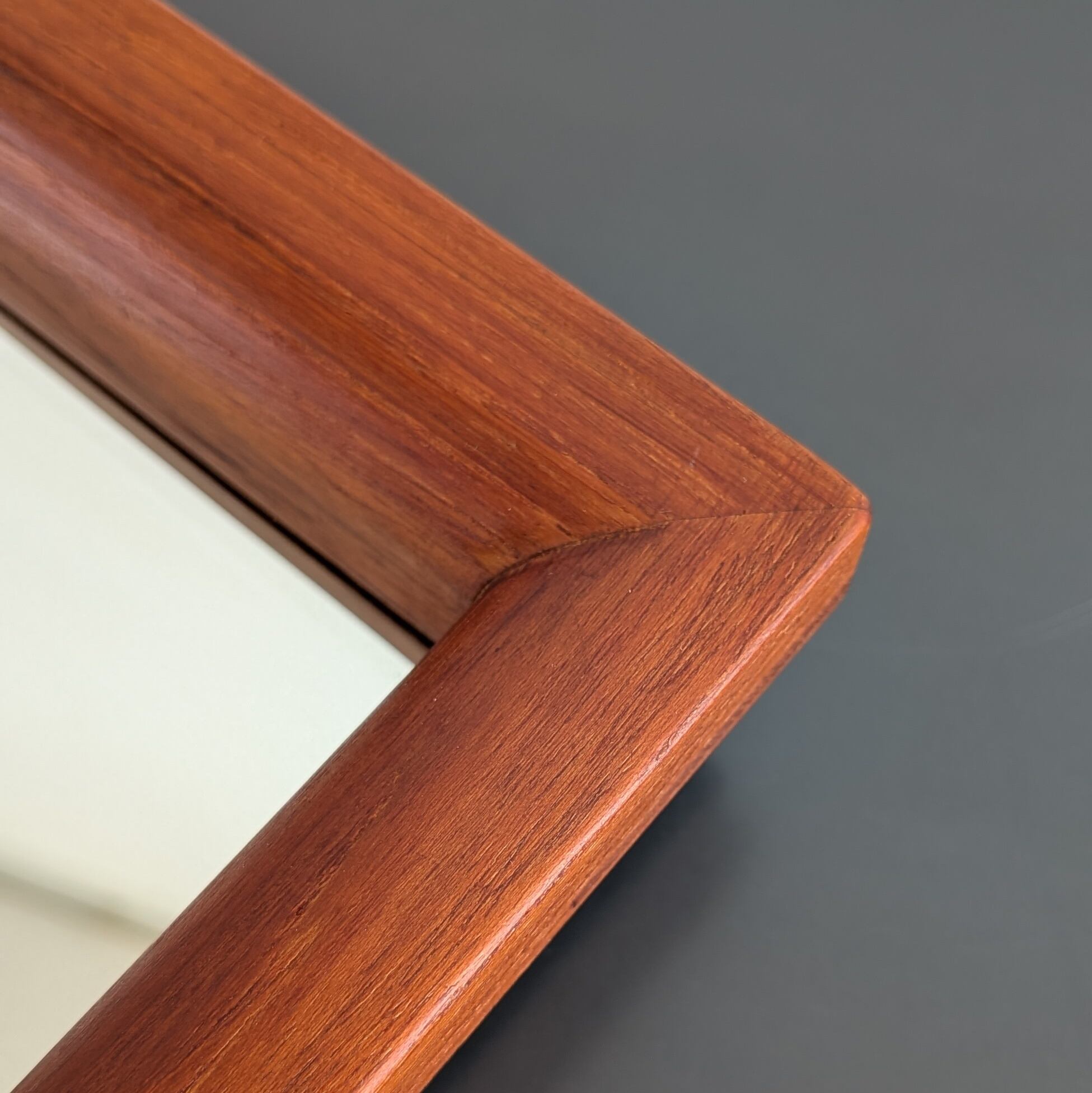 チーク 壁掛け ウォールミラー Vintage Teak Wall Mirror 440x440mm