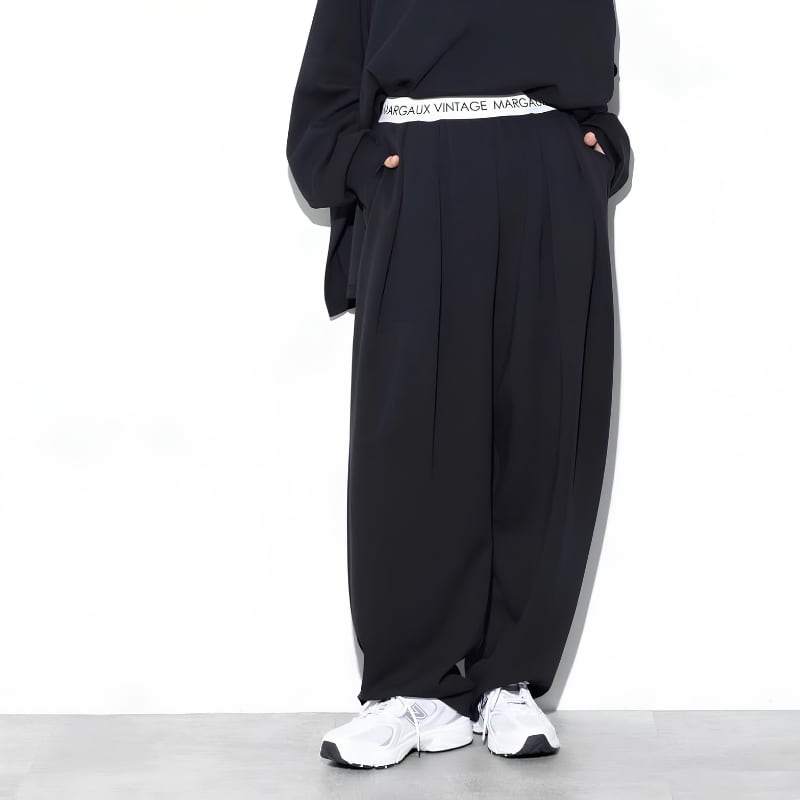 《 11/上旬入荷|BLACKのみ限定再販》【 MARGAUX VINTAGE 】ロゴウエストゴムタックパンツ