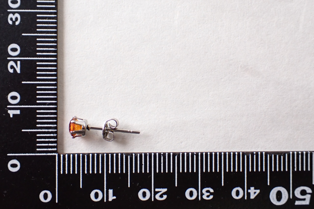 シトリンピアス　約4mm　[E10-3]