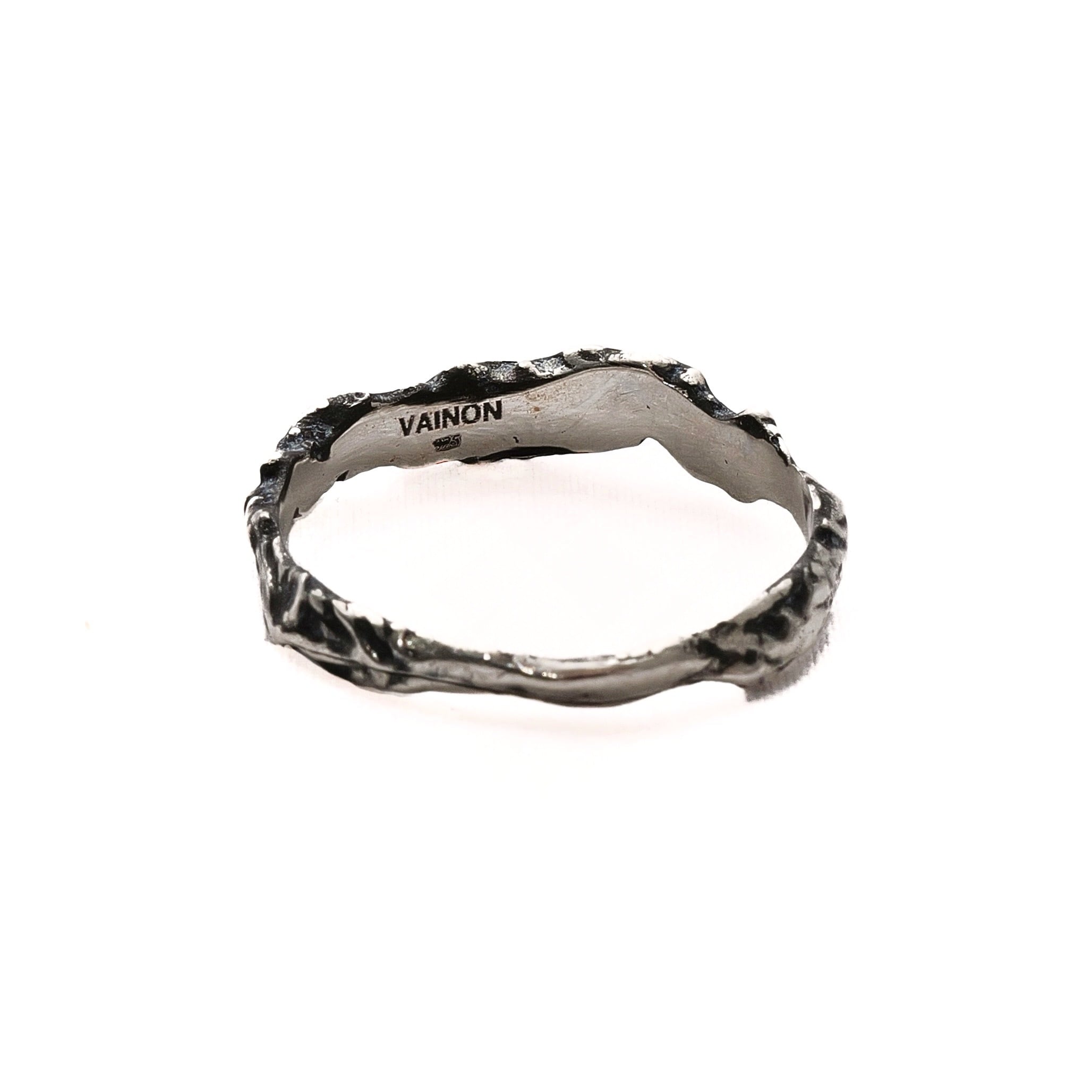 Wrinkle Ring | VAINON