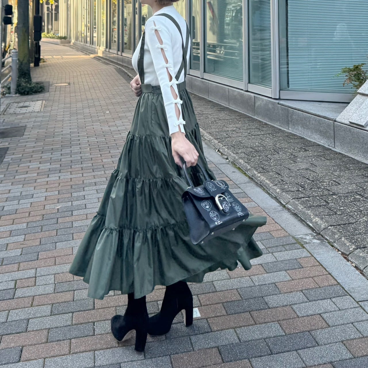 オープンリボンニット Arii ホワイト | Cygne 