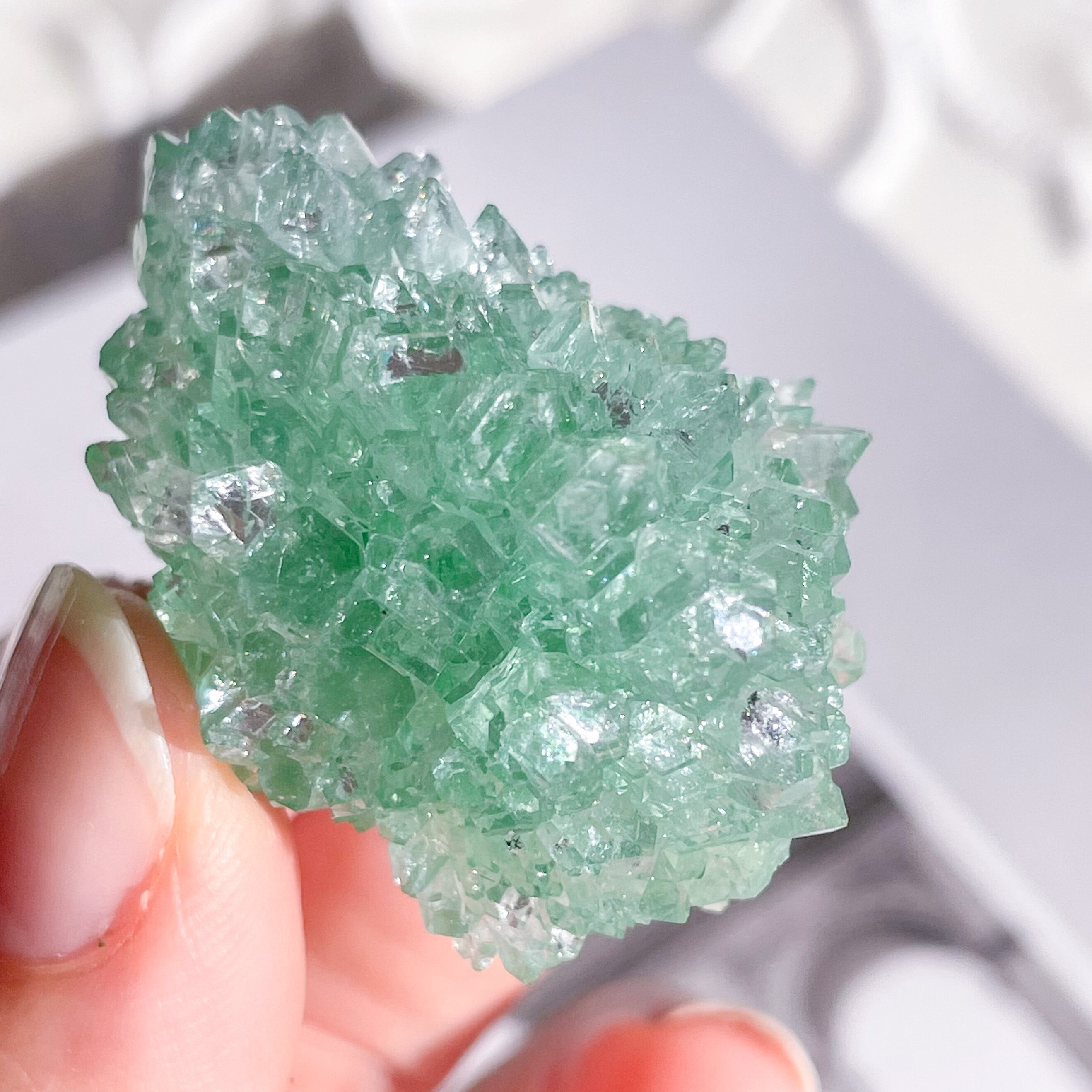 Flower Green Apophyllite 10 ✧ フラワーグリーンアポフィライト