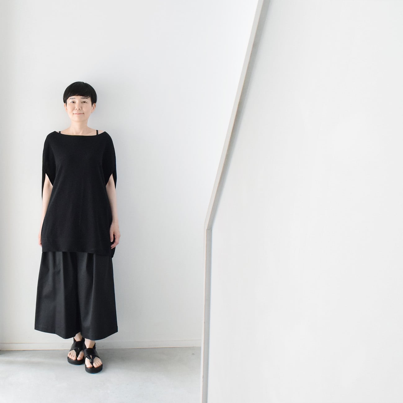 ワイドパンツ（ショート）：黒［PT03HPBK］ | skep-online shop
