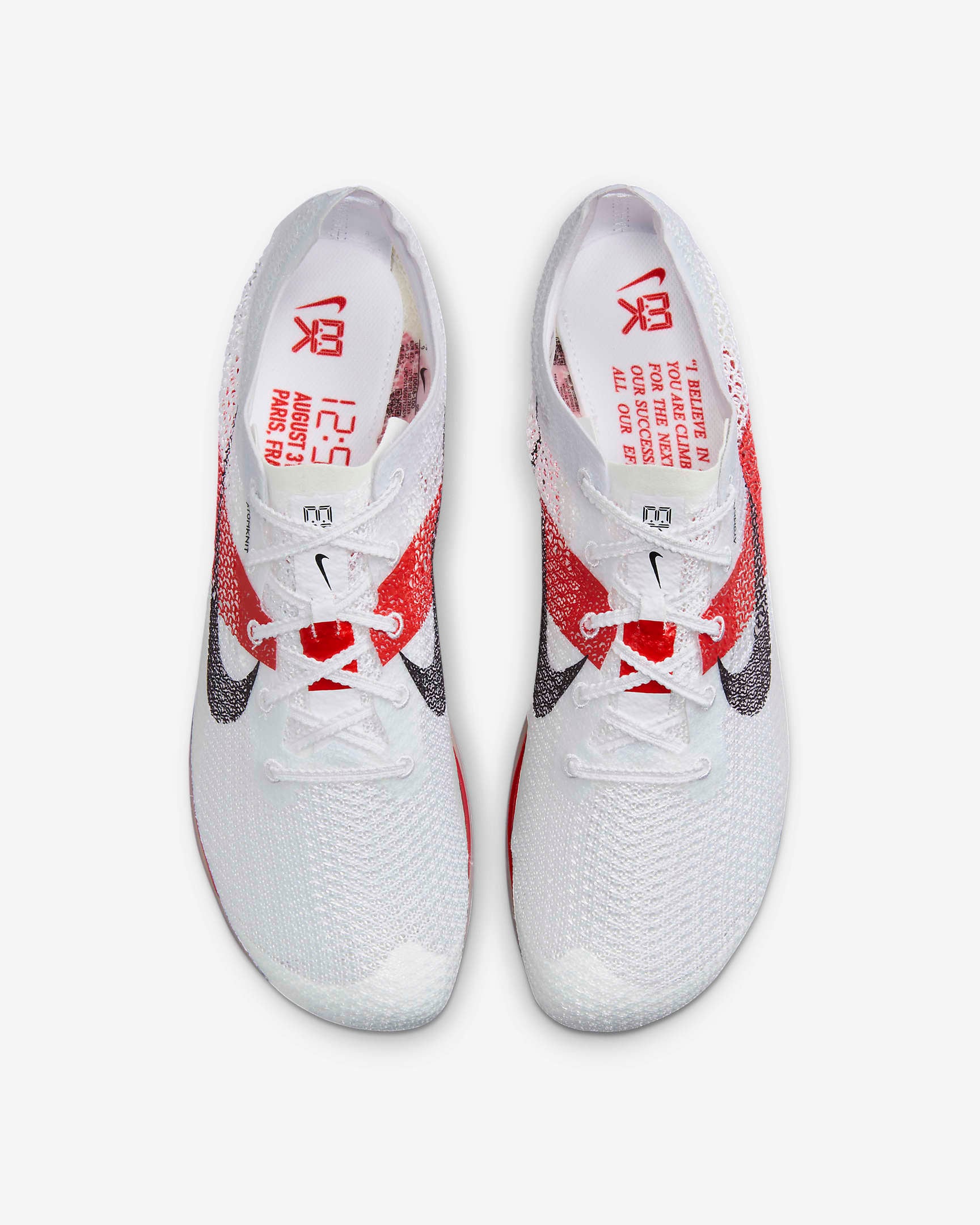 新品未使用　ナイキ　エア　ズーム　ビクトリー　\