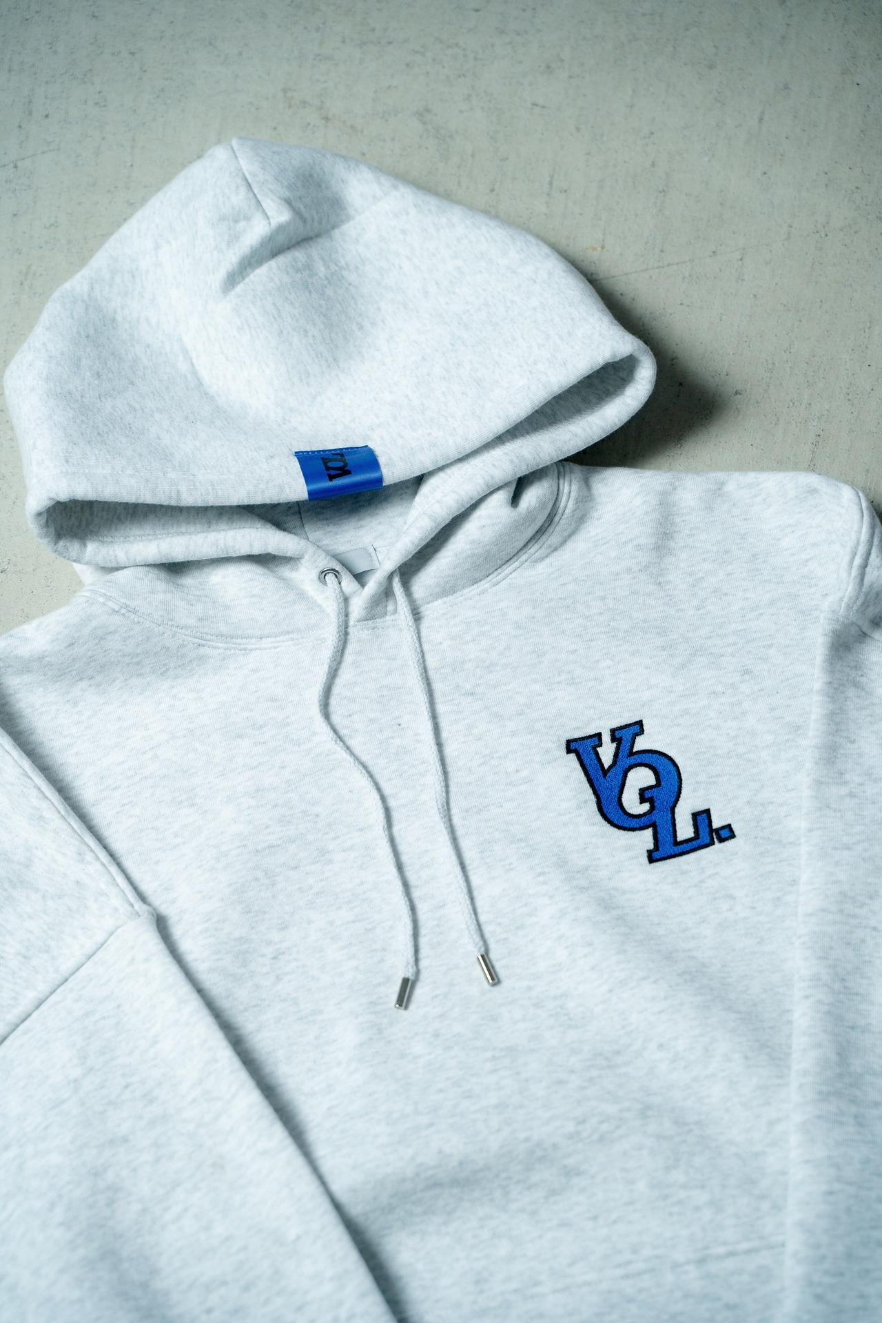 VOL. tag hoodie/Lightglay