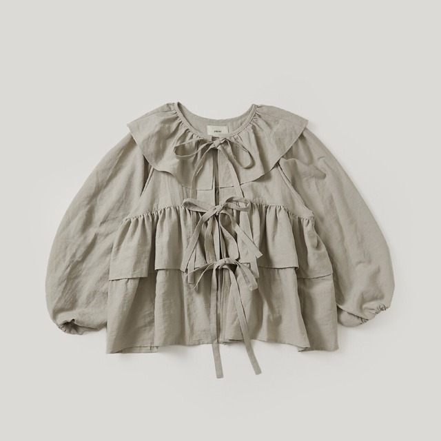 Tiered gown/Grey