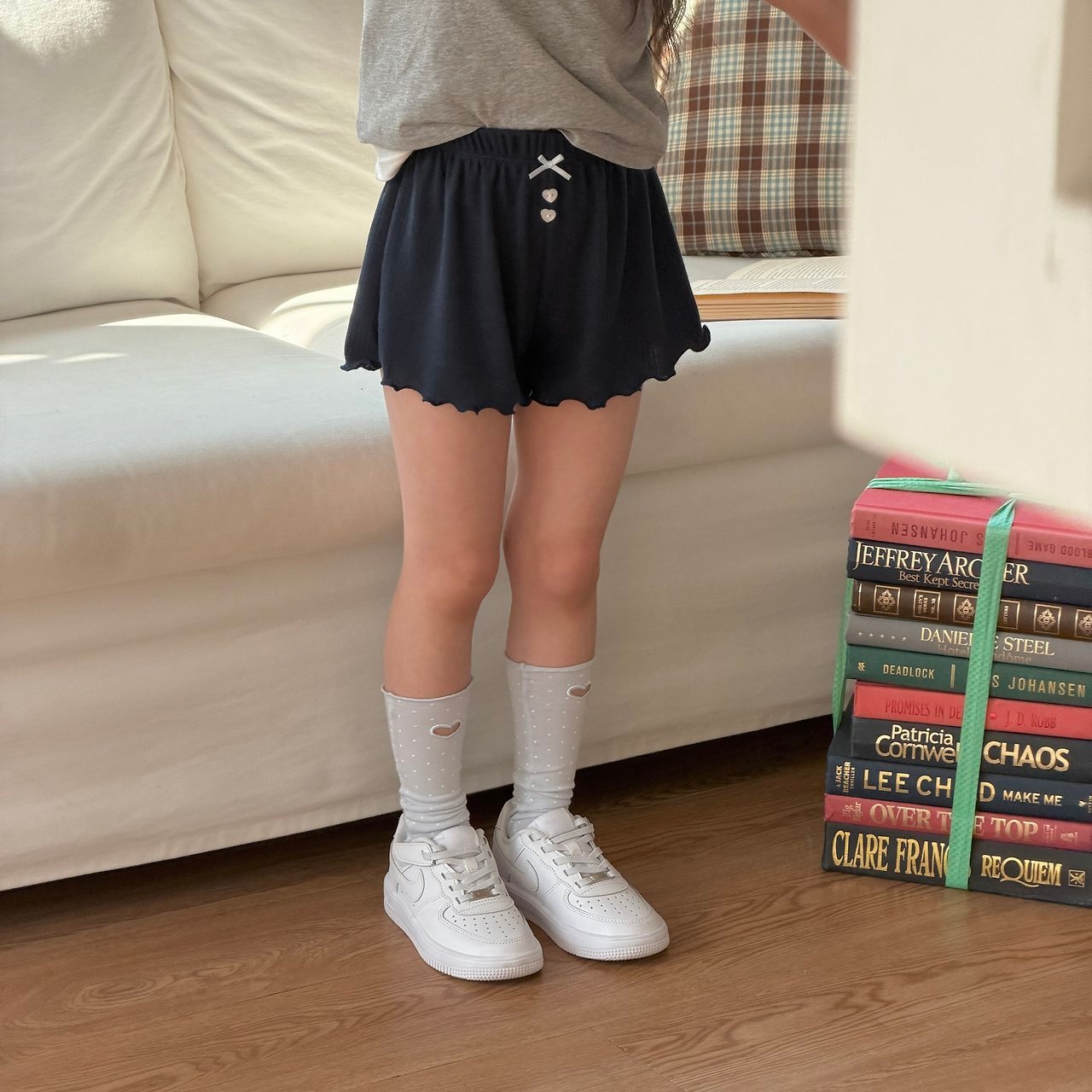 [ninibello] Mellow Eyelet Pants +fee2 / [니니벨로] 멜로우아일렛팬츠