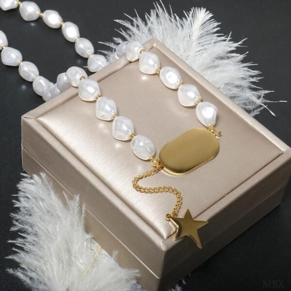 送料無料】pearl × gold pierce/earring 【刺繍ピアス】【刺繍