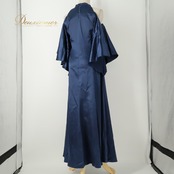 フラダンス 衣装 BLUE HEAVEN COMPANY ブルーヘヴンカンパニー ワンピース ドレス ネイビー系 紺 サテン生地 光沢感 レース フレアスカート ハワイアン アロハ フラ ダンス レッスン 練習 ハワイアンダンス 無地 シンプル 高級感 華やか かわいい おしゃれ 上品 大人っぽい