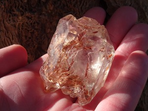 モンドレッドエレスチャルクォーツ（水入り）