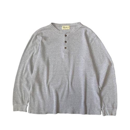 “90s Eddie Bauer” henry neck long sleeve