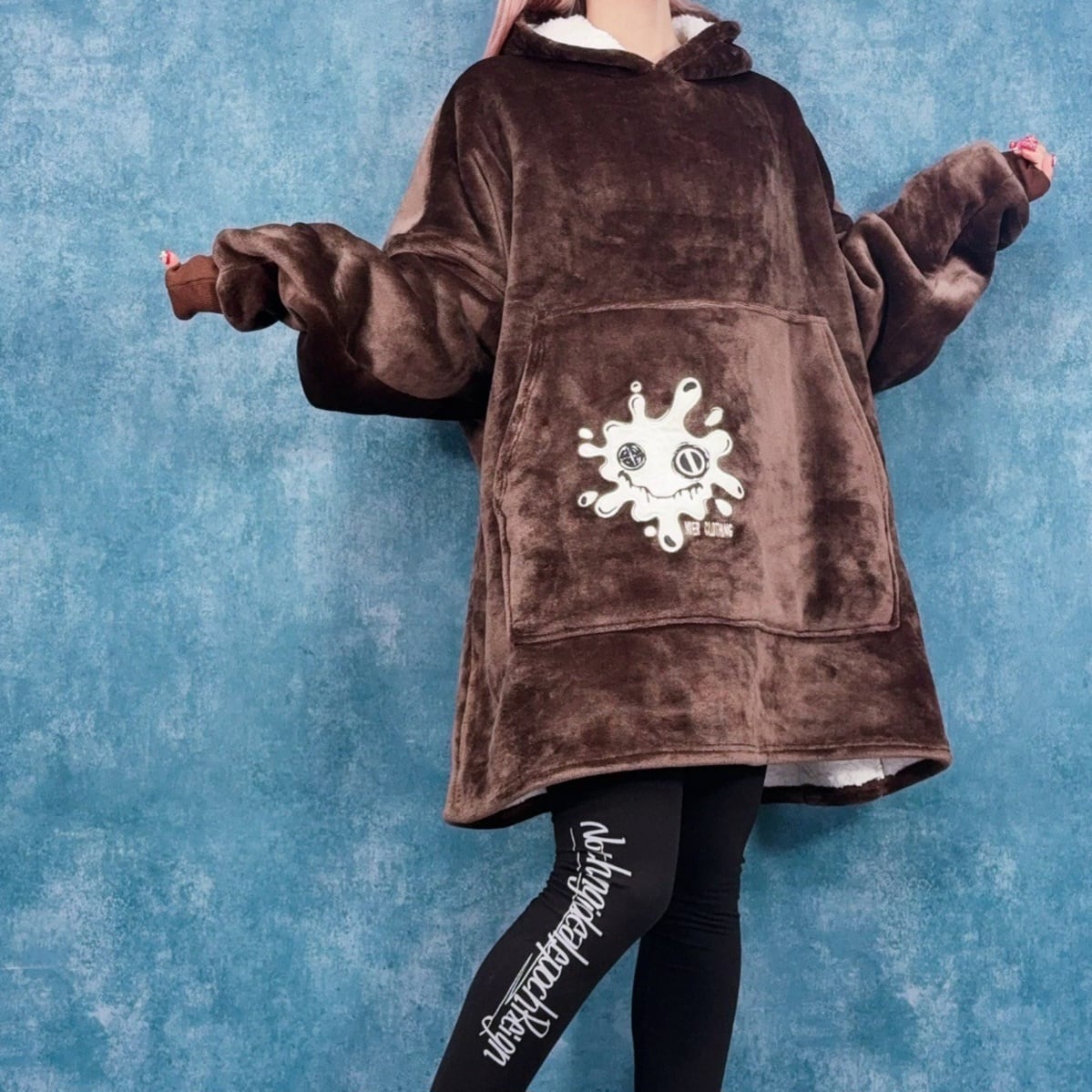 もこもこさん専用 年末応援大特価プレゼント】着る毛布もこもこFACE UNISEX HOODIE