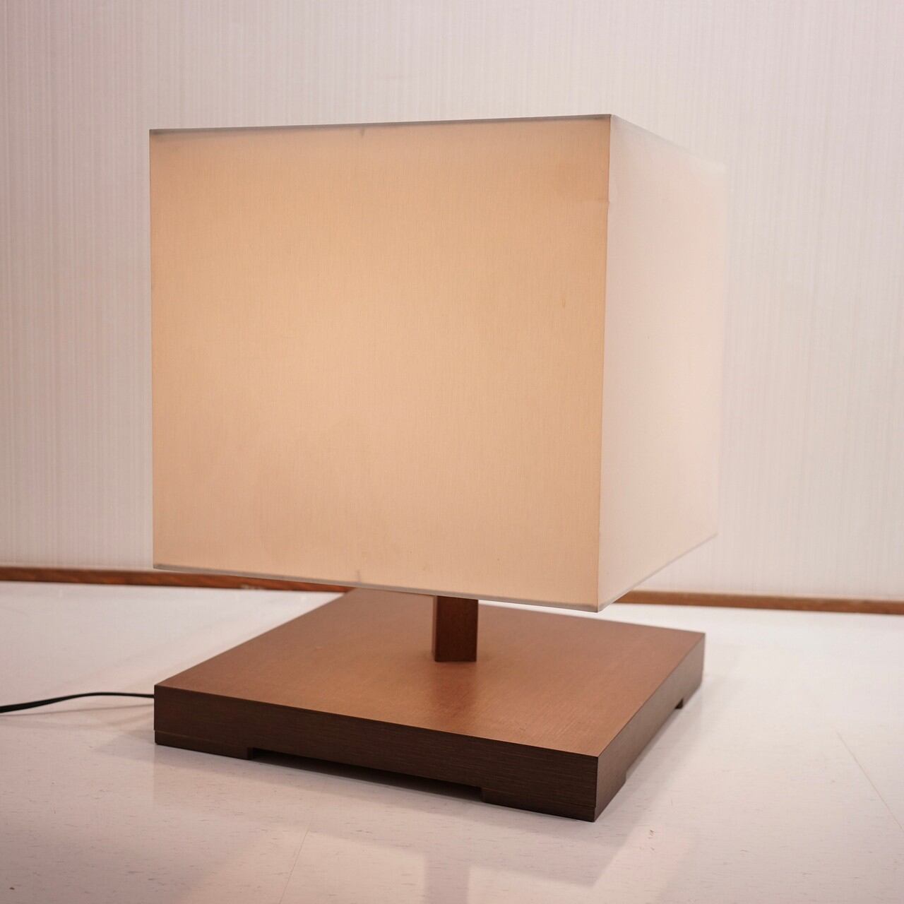 Bello's Selection☆NATUZZI ITALIA ヴィンテージ 大型 スタンドライト