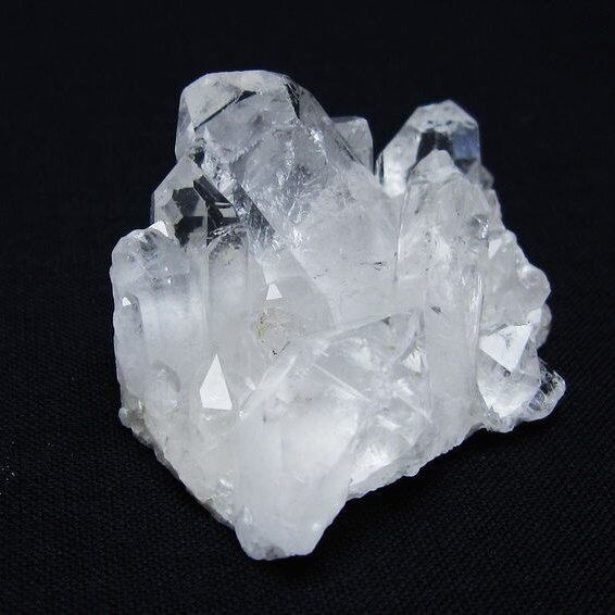 水晶 クラスター 原石 アーカンソー産 一点物 172-3742