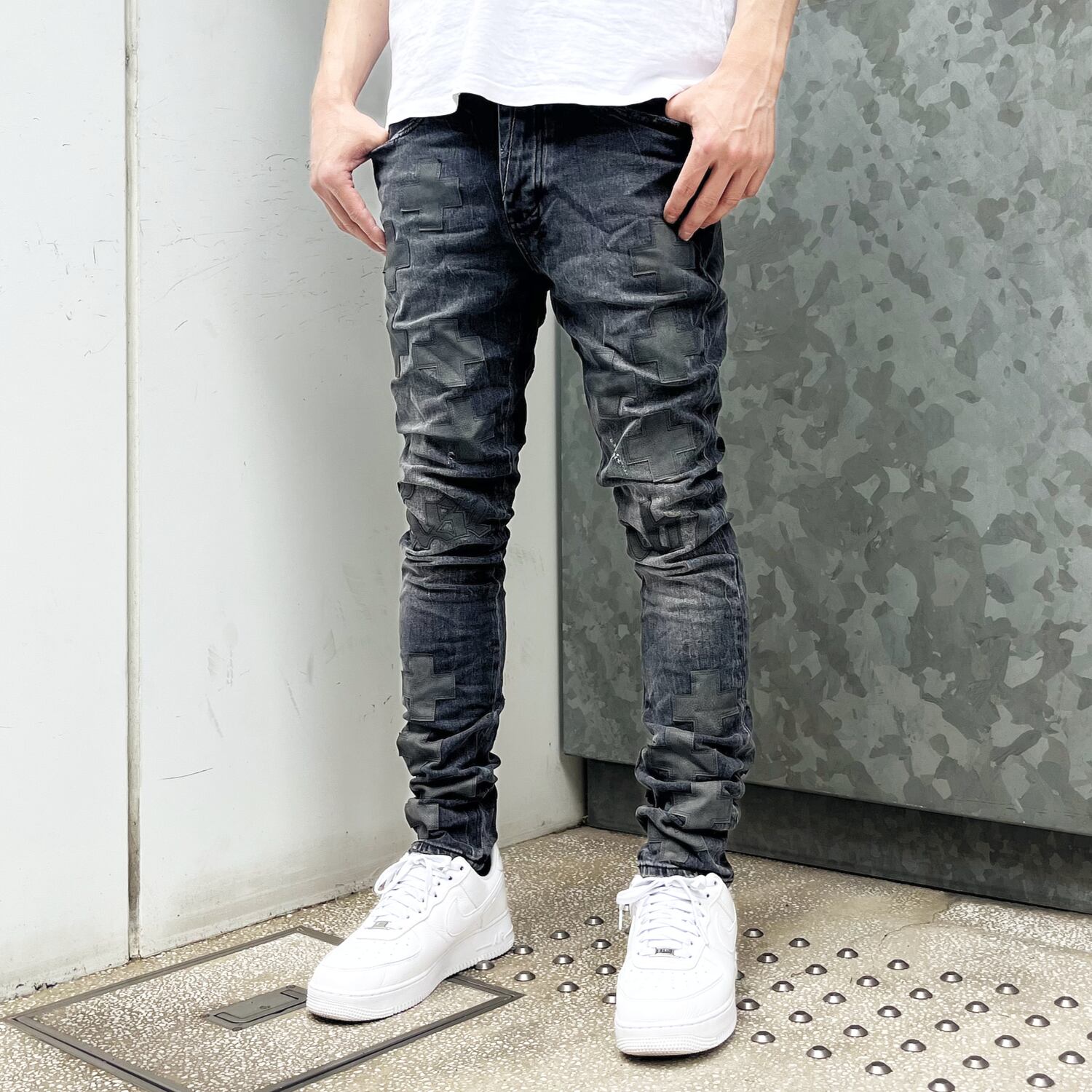 Ksubi / Van Winkle Black Metal Idols | HOLICK