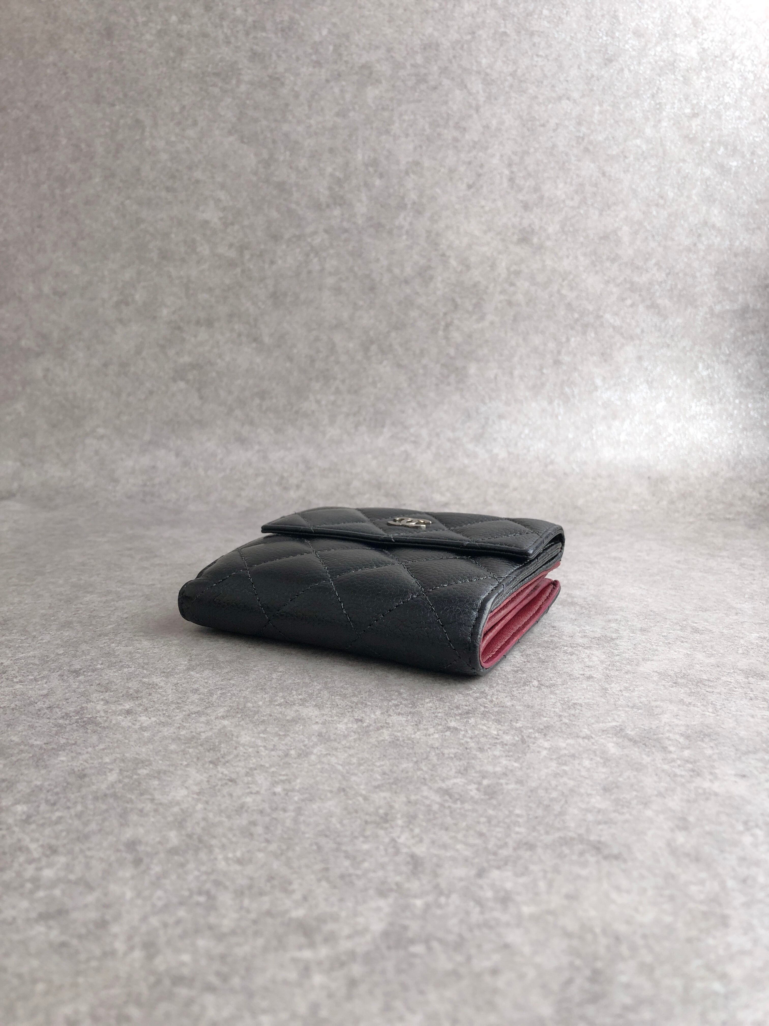 セール割引 シャネル CHANEL ココマーク レザー マトラッセ スティッチ 