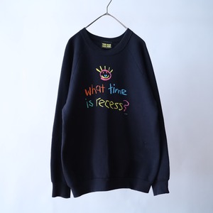 90s' over silhouette embroidery design sweat