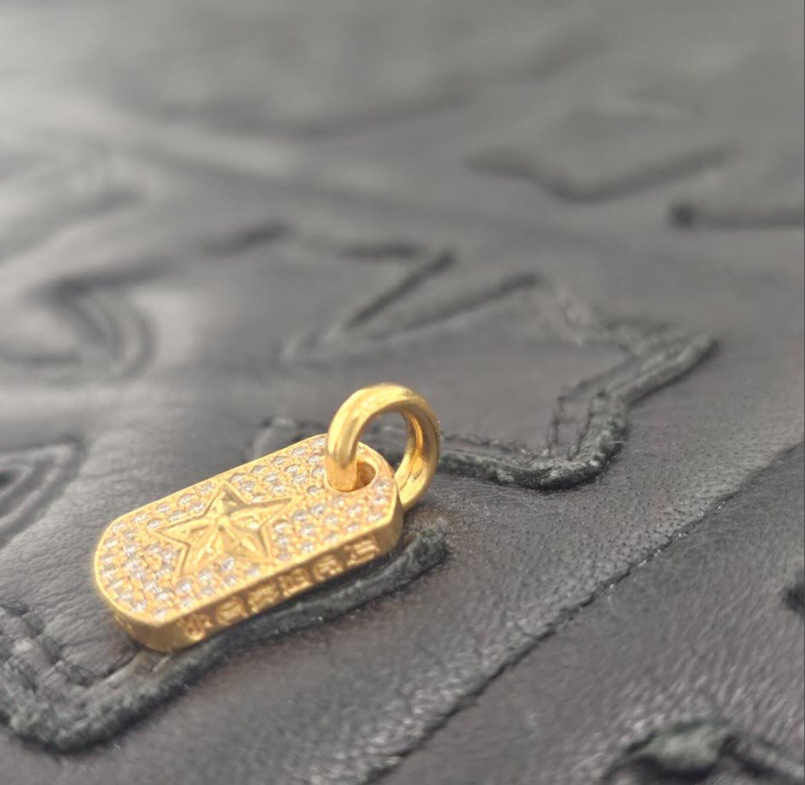 CHROME HEARTS クロムハーツ ドッグタグ タイニースター パヴェ
