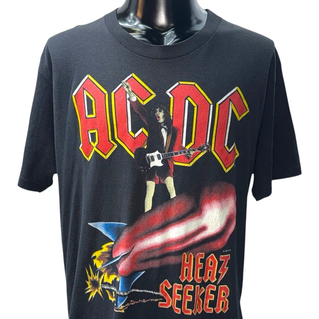 AC/DC TOUR 88 Tシャツ コピーライト入り AC/DC】エーシーディーシー WORLD TOUR88 1988コピーライト Vintage T